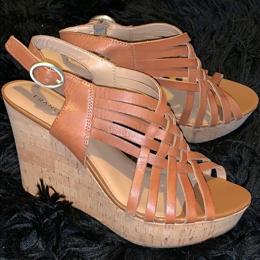 Tan wedges